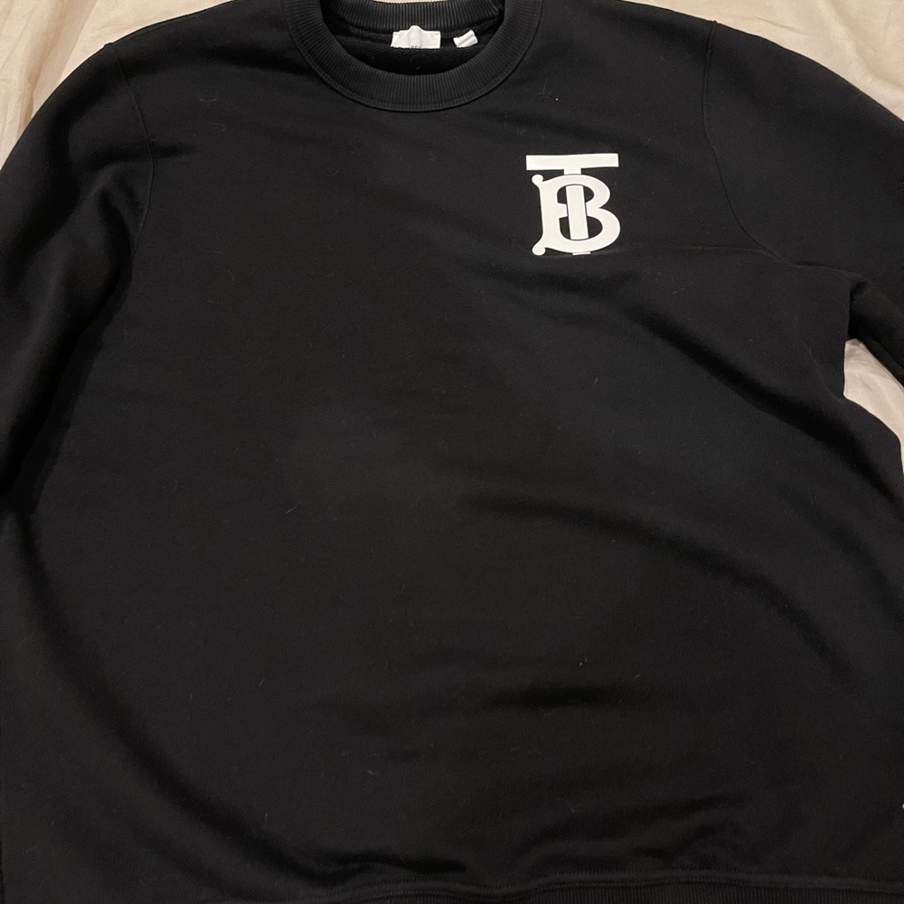 Burberry sweater